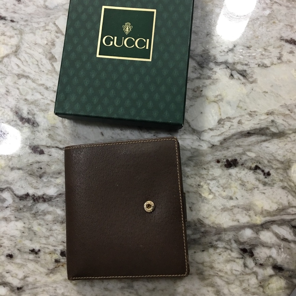 Women’s original Gucci wallet